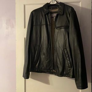 Wilsons Leather Jacket, Medium, like new